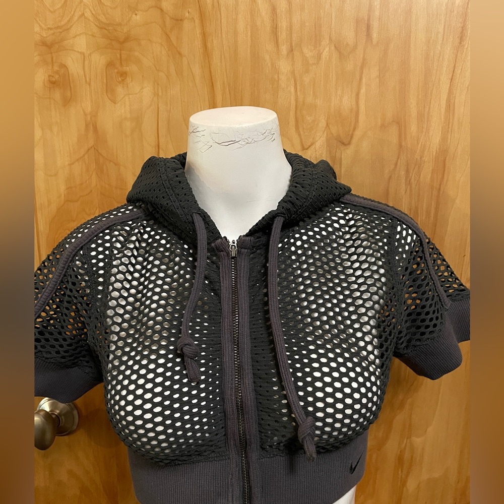 Nike cropped mesh fishnet hoodie short sleeve gray size xs